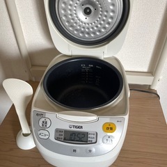 炊飯器の画像