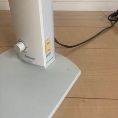 デスクスタンドの画像