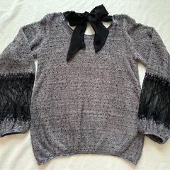 ROJITA 袖レーストップス　リボン　グレー　水玉ドット柄の画像