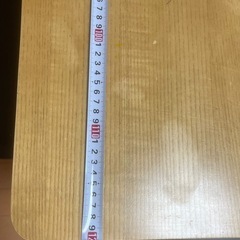 ダイニングテーブルの画像