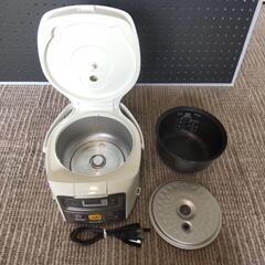 美品 TIGER マイコン炊飯器 2019年製造 ３合の画像