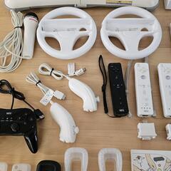 wii 本体&リモコン&ソフト13本セットの画像
