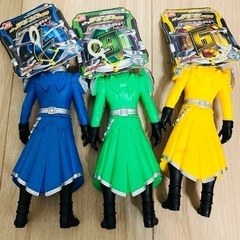 仮面ライダーウィザードフィギュア3体の画像