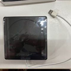 A2508-810 アップルUSB スーパードライブ 年式不明 通電確認済み 中古美品の画像
