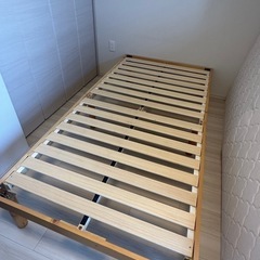 (片方可)シングルベッドとマットレスの画像