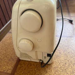 JANOME Monaze E4000 ミシン の画像