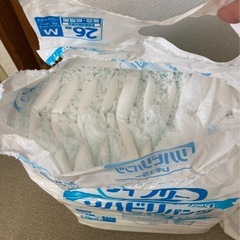 リハビリパンツ　M  ２４枚　パッド　４４枚の画像