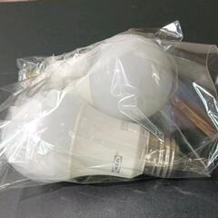 0831-011 ikea 12w 100v   電球2つセットの画像