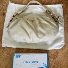 オールドPrada ショルダー バッグの画像