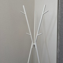 引取りのみ IKEA ハンガーラックの画像