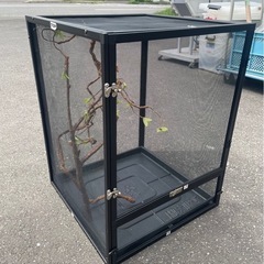 GEX　ジェックス　EXOTERRA　エキゾテラ　爬虫類ケージ　飼育ケージ　スクリーンテラリウム　5面メッシュ　照明付属　現状品　中古　③の画像
