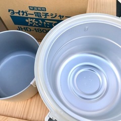 Te106●札幌市内 配達無料●タイガー電子ジャー 保温専用 保温ジャー 1升JHD-1800-HD マイルドグレー ●USED の画像