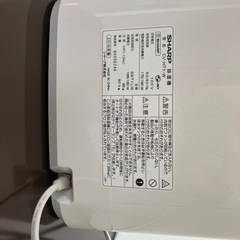 SHARP 除湿機　CV-H71-Wの画像