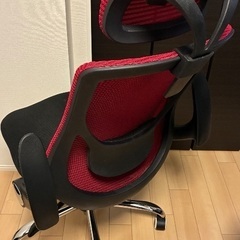 オフィスチェア (アームレスト跳ね上げ式)の画像