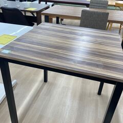 ★ジモティ割引あり★【リユースのサカイ野々市店】テーブル　カントリー 75(幅)×75(奥行き)×76(高さ)cm ※クリーニング済みの画像