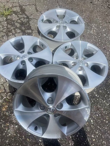 トヨタ純正 17インチ アルミホイール 4本セット 出品します