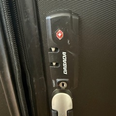 スーツケース 黒の画像