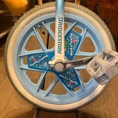 【武蔵小山店】  スケアクロウ Scarecrow ブリヂストン BRIDGESTONE 一輪車 子供用一輪車 小学生 中学生 小学生向け一輪車 中学生向け一輪車 16インチ一輪車 練習用一輪車 バランス運動 子供用バイク スポーツトイ 室外遊具 幼児用一輪車 一輪車16インチ 美品 中古一輪車の画像