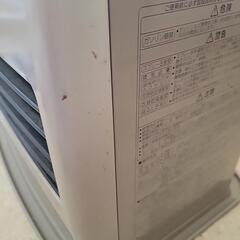 コロナ　石油ファンヒーター　２０１４年製の画像