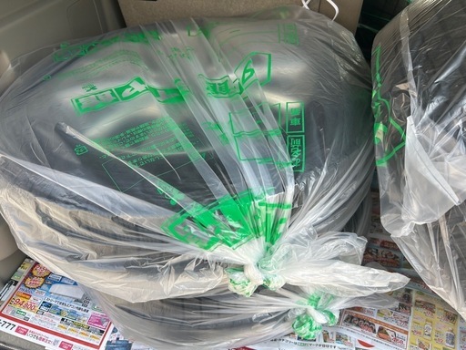 【タイムセール】スタッドレスタイヤ4本セット/ホイール付き/サイズ:195/65R16(ロッキー/ライズ)/中古