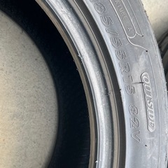 中古タイヤの画像