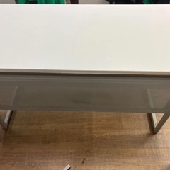 急募！無料！事務デスク（傷ありです。）の画像