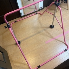 鉄棒の画像