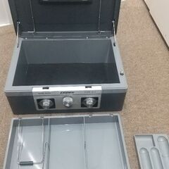 【交渉中】不要になった金庫、差し上げます。の画像