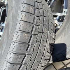 スタッドレスタイヤ　265/65R17
の画像
