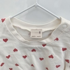 petit main ハート柄ロンパース 80 2セット
の画像