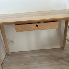 IKEA デスク　イケアの画像