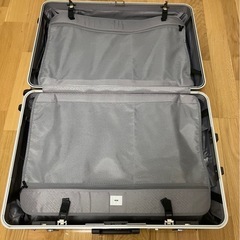acb スーツケースの画像