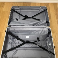 acb スーツケースの画像