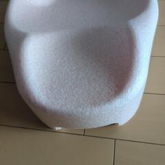 赤ちゃんの入浴補助の画像