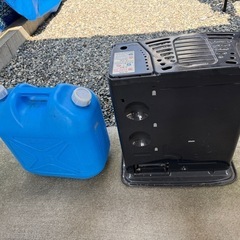 ストーブ　灯油缶
の画像