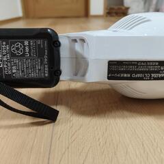 マキタ　掃除機　CL108FD　充電池　充電器　セットの画像