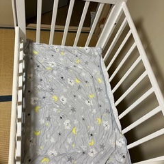 お譲りします。訳ありカトージベビーベッド　の画像