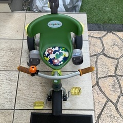 三輪車の画像