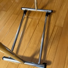 ハンガーラックの画像