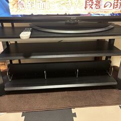 シャープ[4T-C50AJ1]50インチのテレビとテレビ台のセットの画像