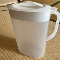 麦茶ポット　菜箸、ストローの画像