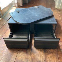 VHSビデオケース　テレビ回転台付きの画像