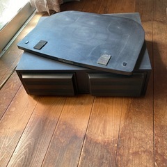 VHSビデオケース　テレビ回転台付きの画像