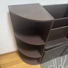 収納棚の画像