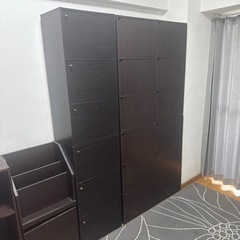 収納棚の画像