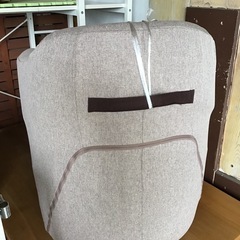 ●販売終了●Calula     チェア　椅子　ソファ　1人掛け　軽量 ベージュ 中古品    の画像