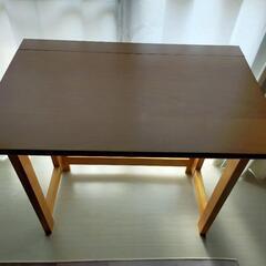 天然木(オーク)折りたたみデスクの画像