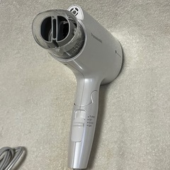 ♦️美品♦️Panasonicヘアドライヤー ナノケアの画像