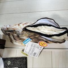 『本日まで値下げ中』おおきなたべものシリーズ 牡蠣 クッションの画像
