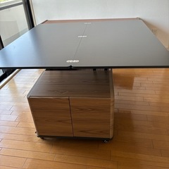 収納付き 昇降テーブルの画像